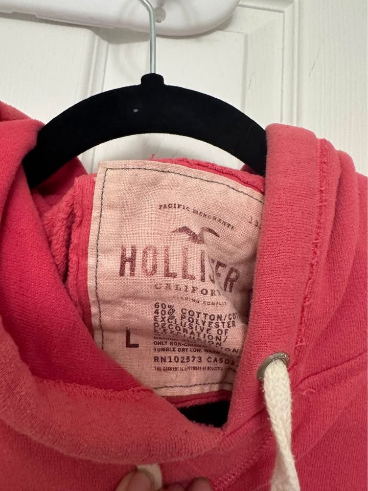 Hollister Pink Sweater - photo 2