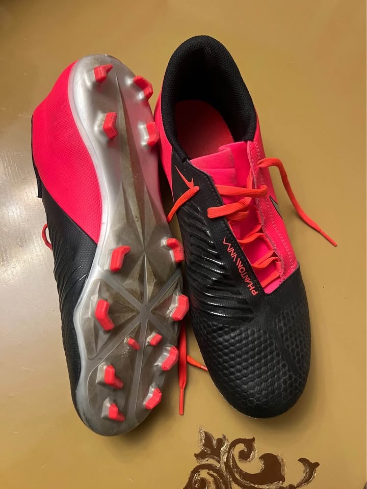 Indoor Soccer Shoes - Size US 11 - photo 3