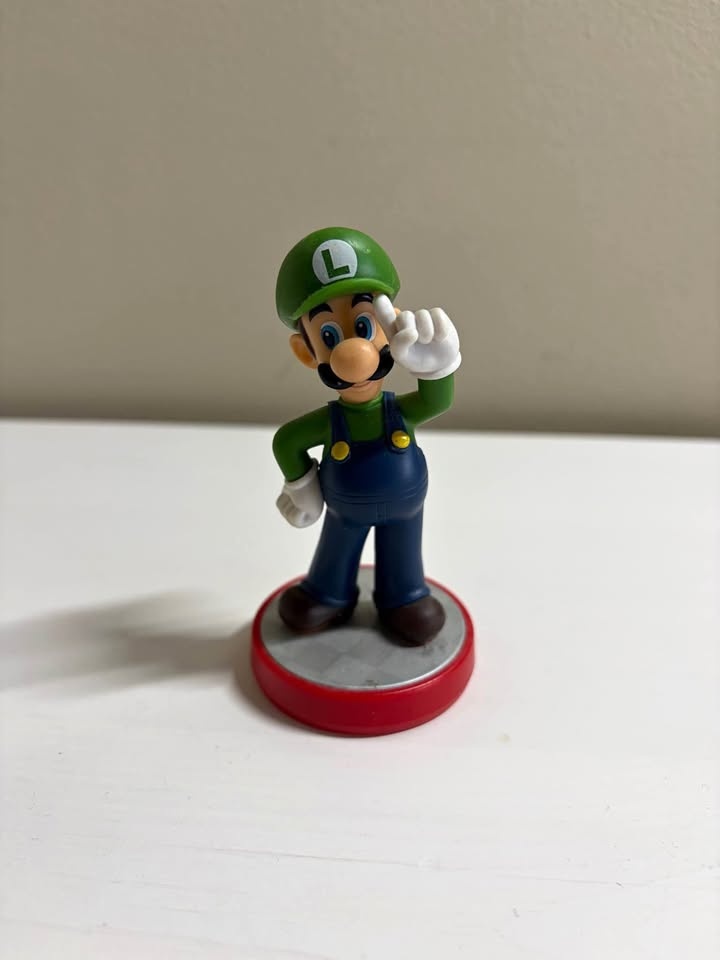Luigi Nintendo Amiibo