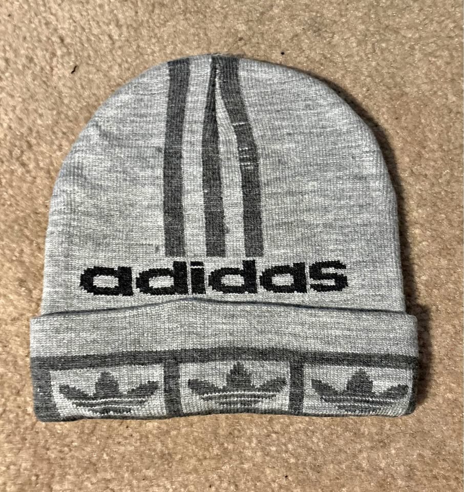 Grey Beanie Winter Hat - New! ❤️