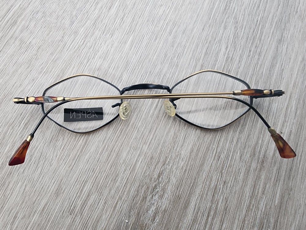 Vintage Glasses w/ Case - photo 2