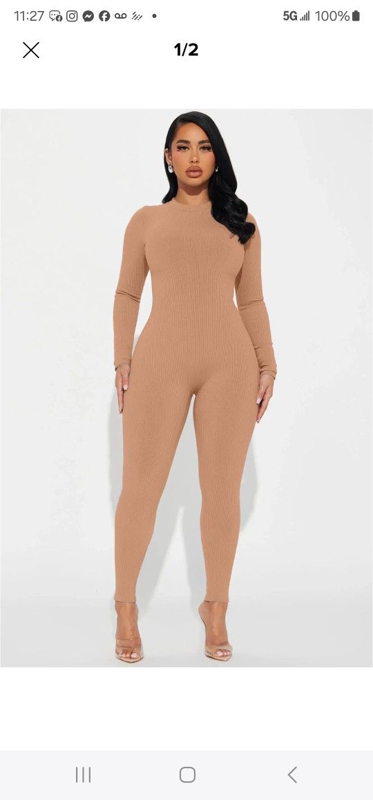 Fashion Nova Jumpsuit (NEW)