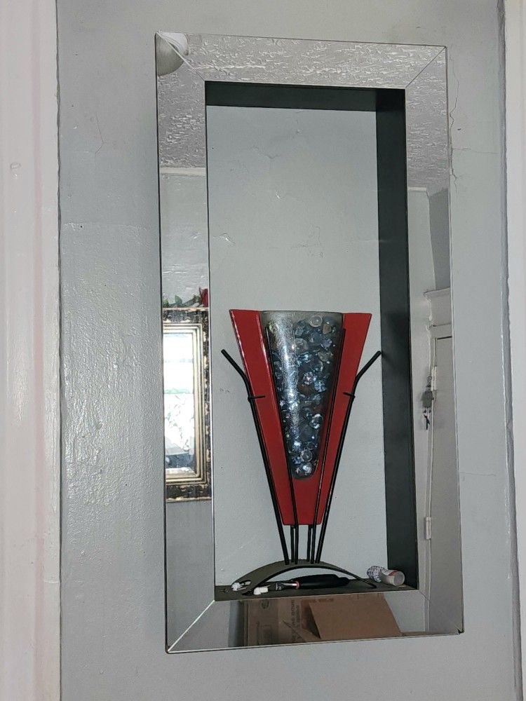 Mirrored Shadow Box 3pc Set & Vase - photo 2