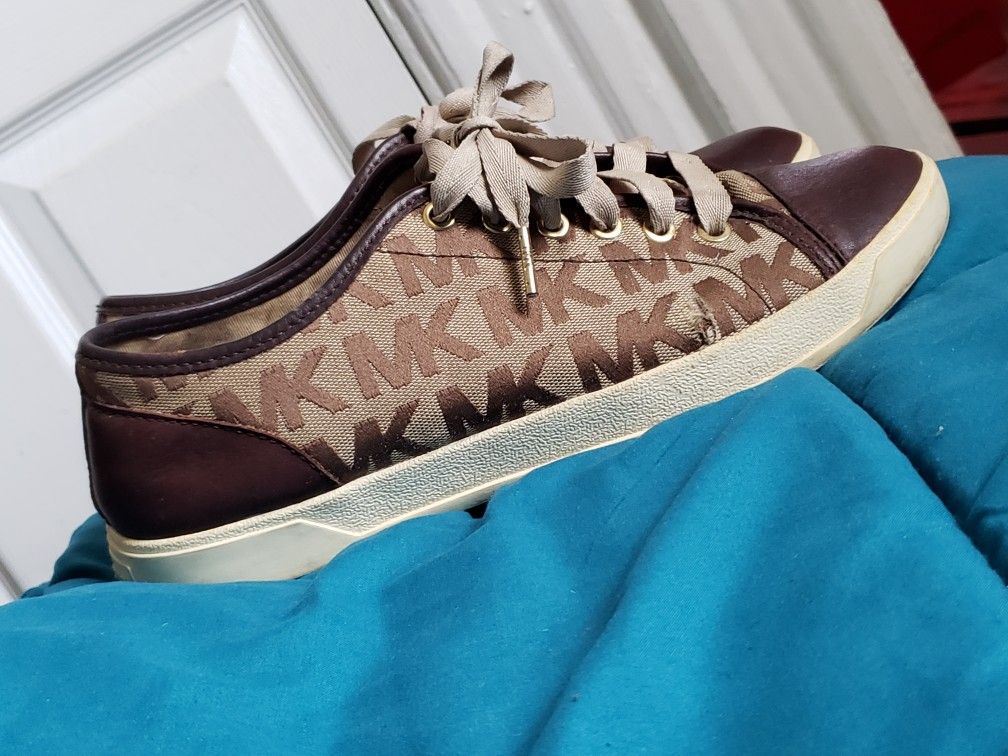 Michael Kors Sneakers
