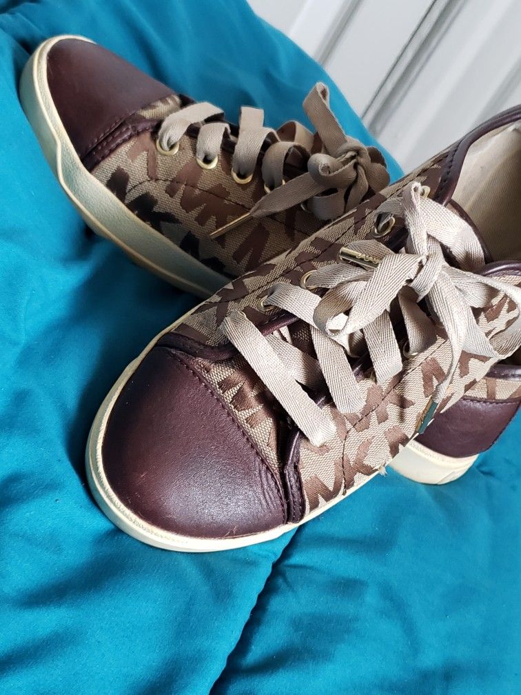 Michael Kors Sneakers - photo 2