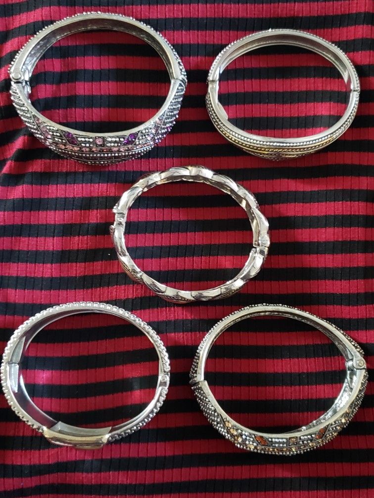 Beautiful Bracelets - photo 3
