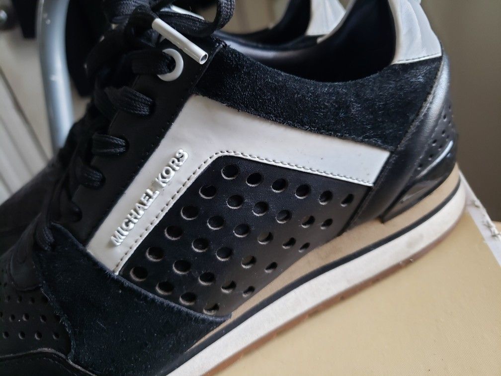 Michael Kors Sneakers - photo 4