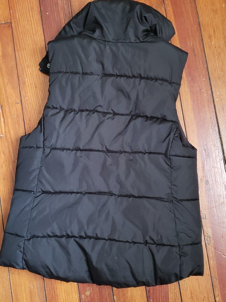 Old Navy Vest - photo 2