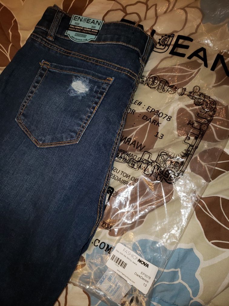 Fashion Nova JEANS (NEW) - photo 2