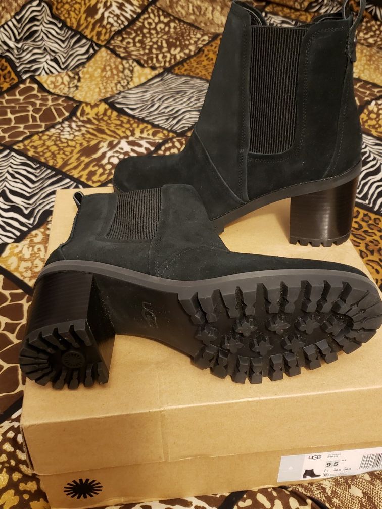 Uggs Hazel Boot (NEW) - photo 3