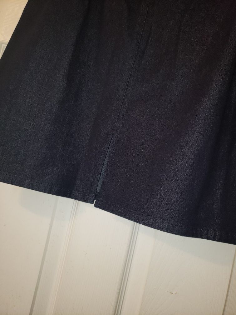 Eddie Bauer Stretch Denim Skirt Set - photo 4