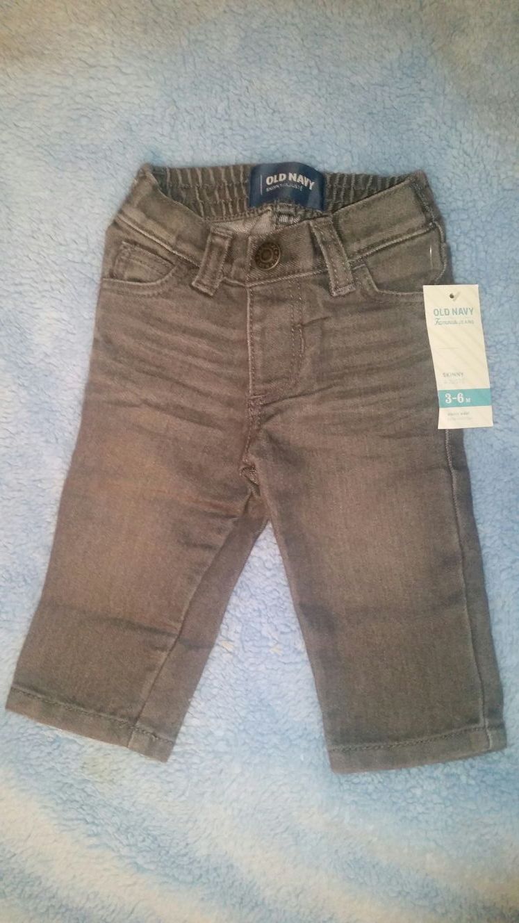 Old Navy Baby Jeans (NEW)