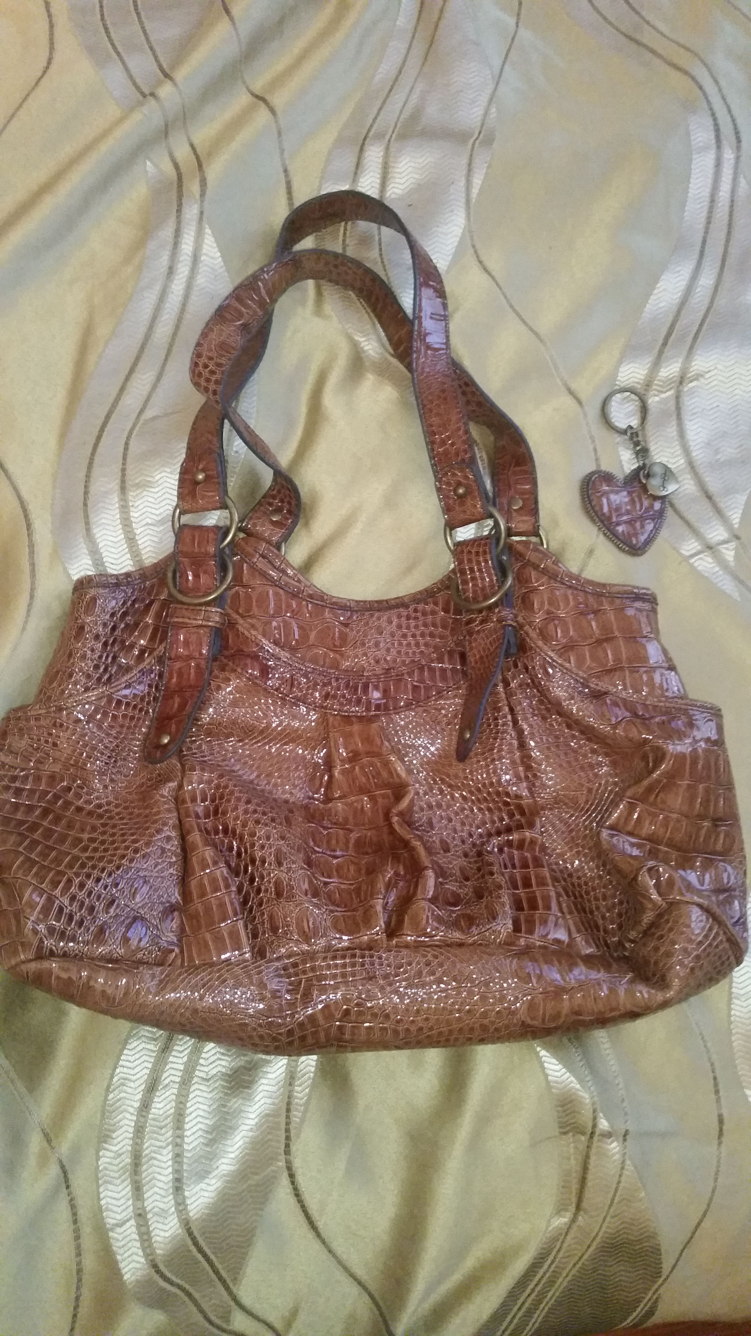 Jessica Simpson Shoulder Bag - Brand New with Keychain - photo 2