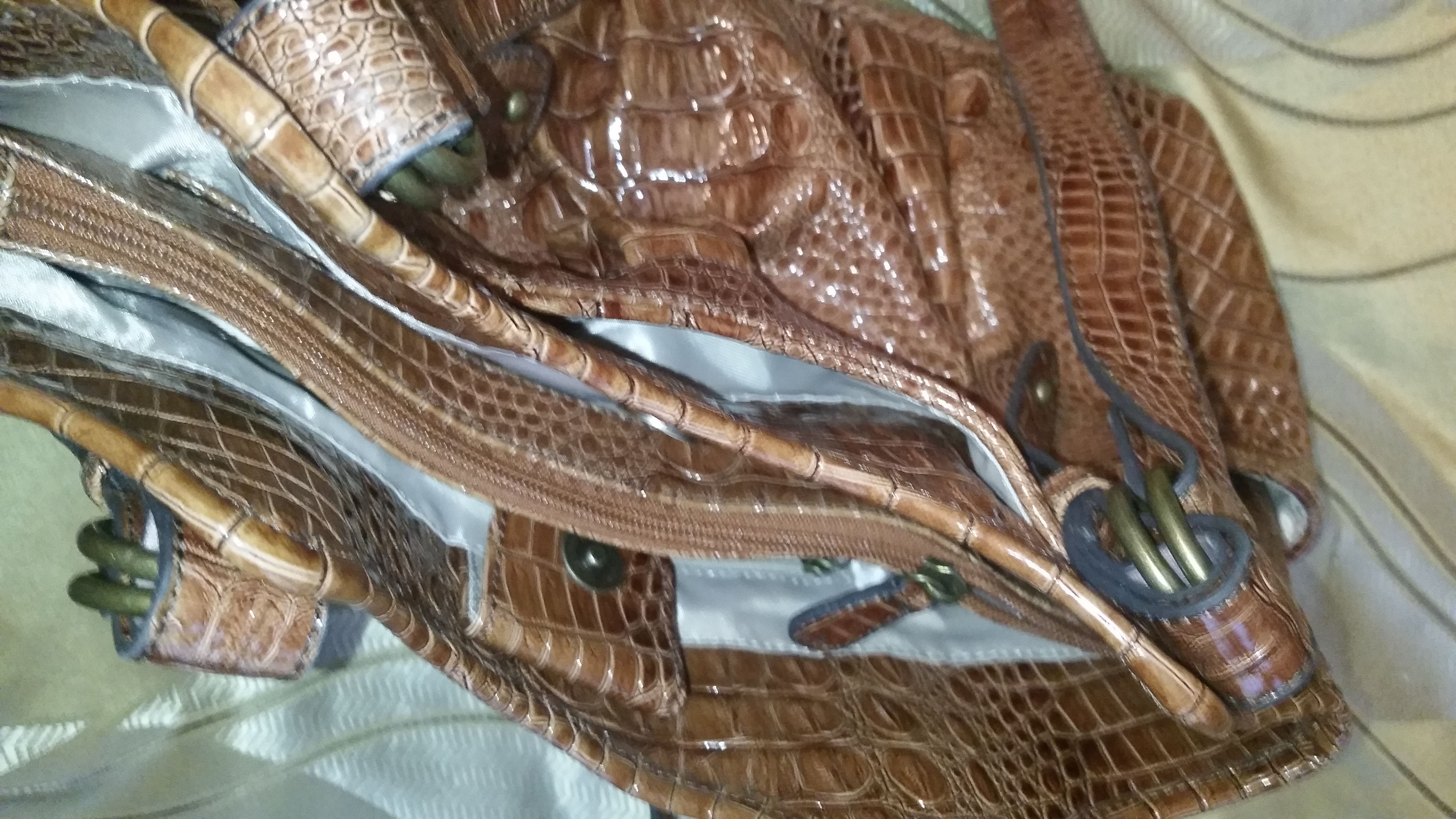 Jessica Simpson Shoulder Bag - Brand New with Keychain - photo 5