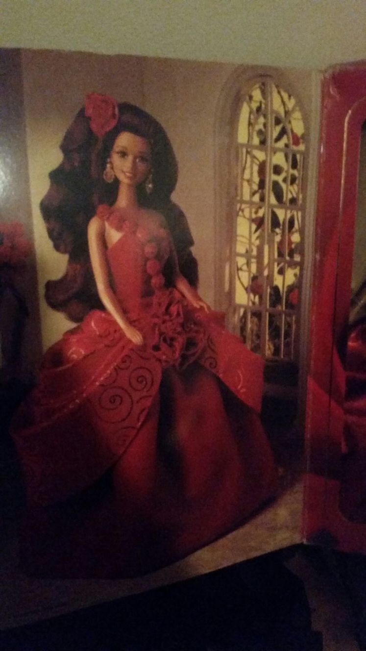 Vintage 1996 Radiant Rose Barbie doll - photo 2
