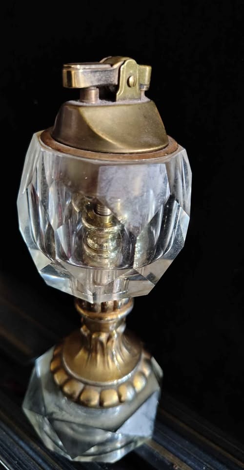 Vintage 30s Hollywood Regency Crystal Table Lighter - photo 2