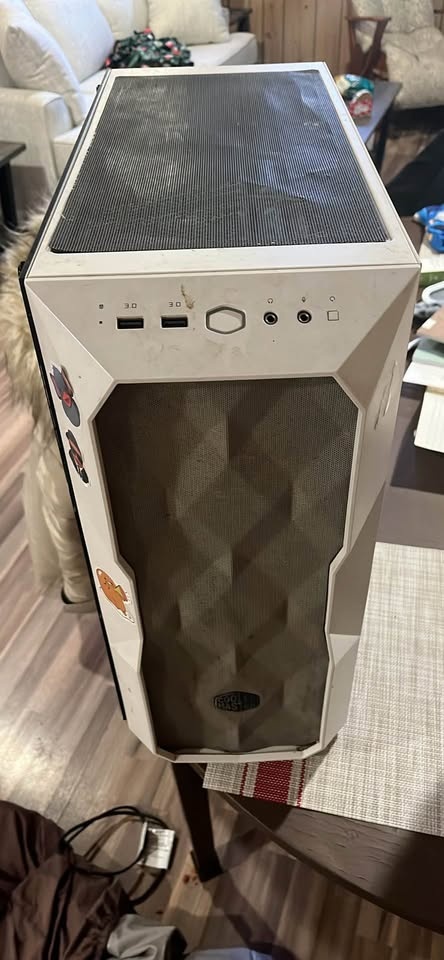 Gaming PC - Ryzen 7 5800X, 32GB RAM, GTX 1660 Super - photo 2