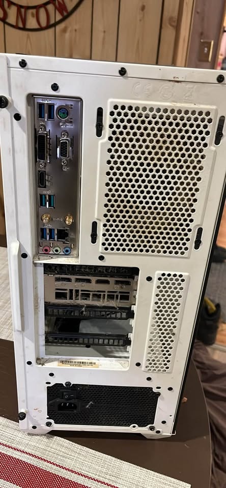Gaming PC - Ryzen 7 5800X, 32GB RAM, GTX 1660 Super - photo 3