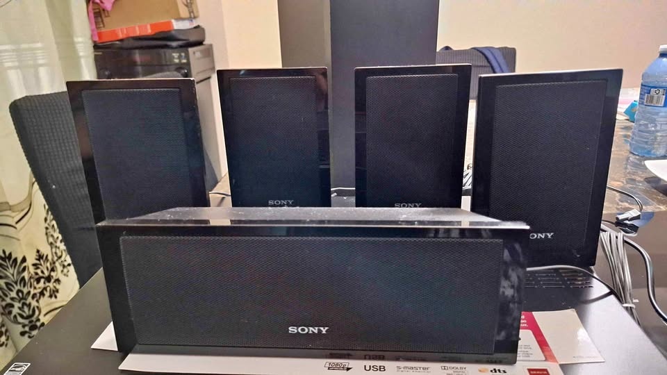 Sony Surround Sound System and Sub