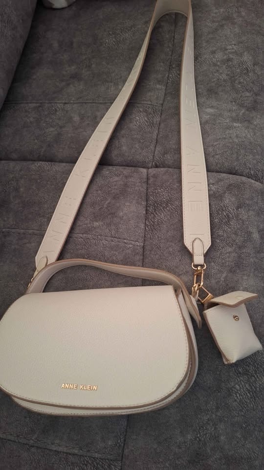 Anne Klein Crossbody Bag - photo 2
