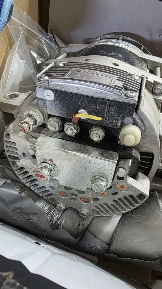 Truck Alternator - photo 3