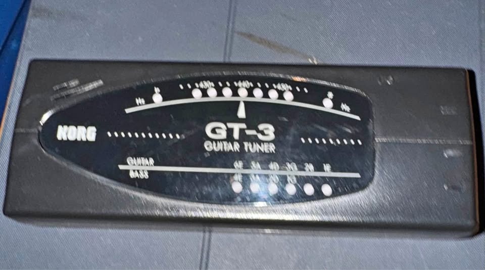 Korg GT-3 Guitar Tuner