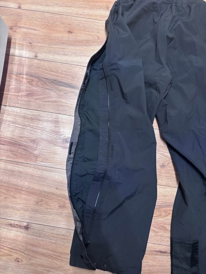 MEC gortex pants women’s medium - photo 4