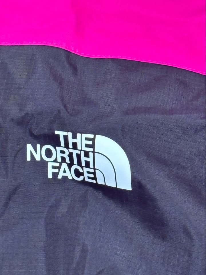 North Face Waterproof Pants - Size Medium - photo 2