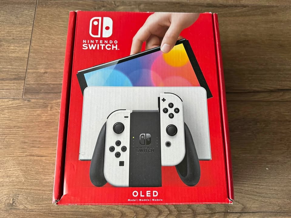 Nintendo Switch OLED Model (White)