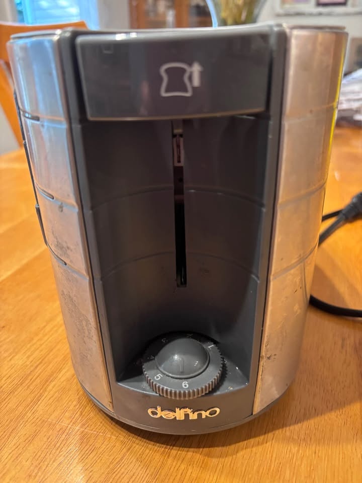Delfino Toaster - photo 2