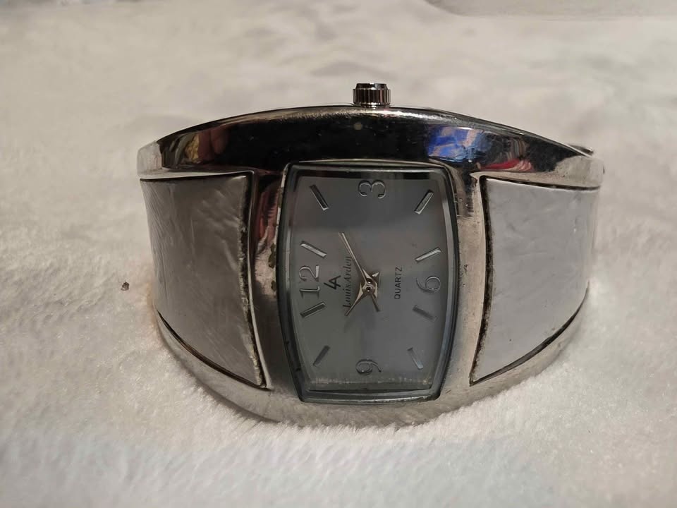 Vintage Stainless Steel White Bracelet Watch - photo 2