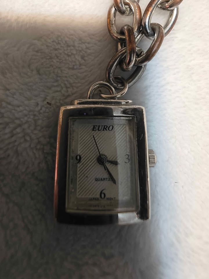 Vintage Charm Chain Bracelet Watch - photo 2