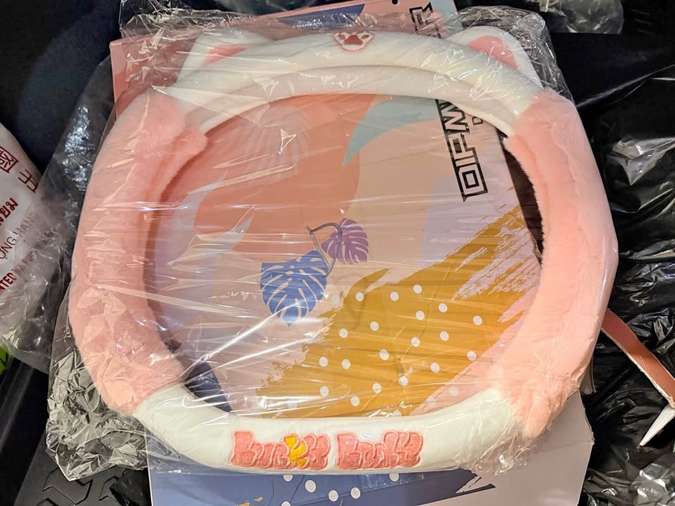 Steering Wheel Cover