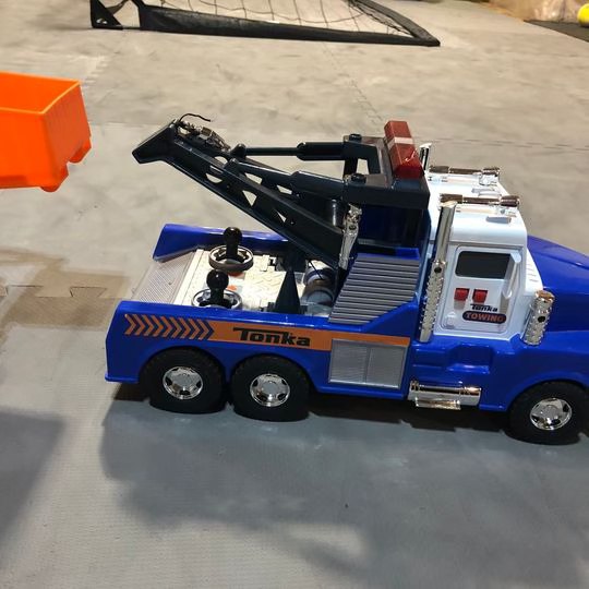 Tonka Trucks - Garbage Truck, Tow Truck, Cement Truck - photo 2