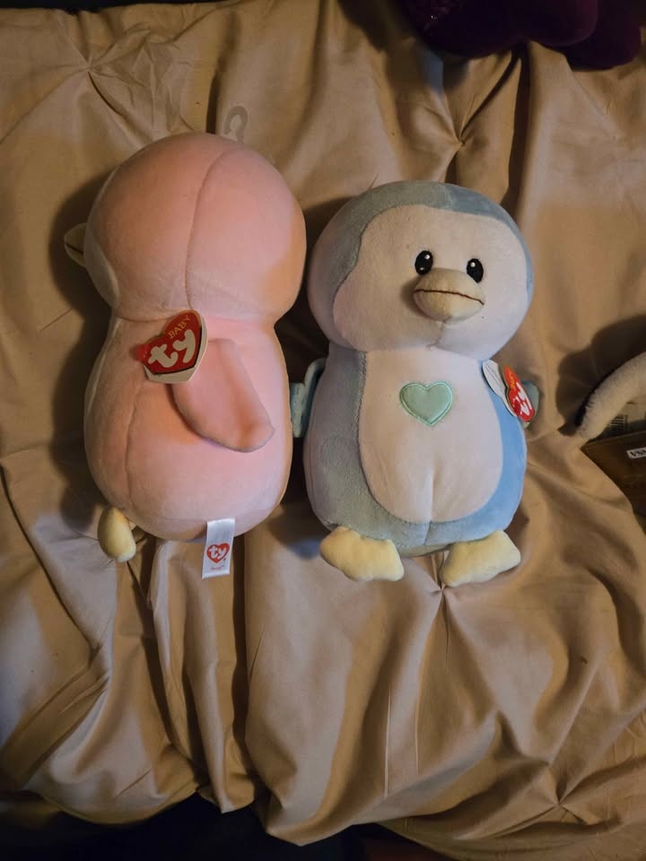 2 Brand New Penguins with Tags - Selling Together - photo 2