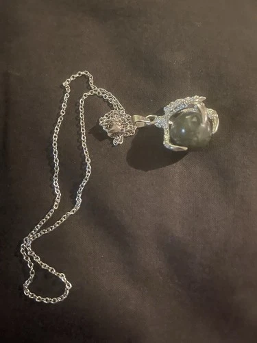 Eagle Claw Silver Round Dark Gray Stone Pendant Necklace - photo 2