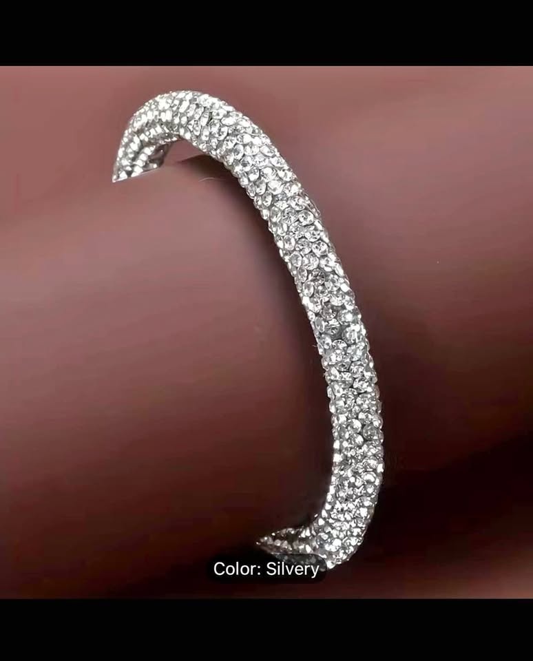 Full Of Shiny Rhinestones Bangle Bracelet Elegant Hand Jewelry A