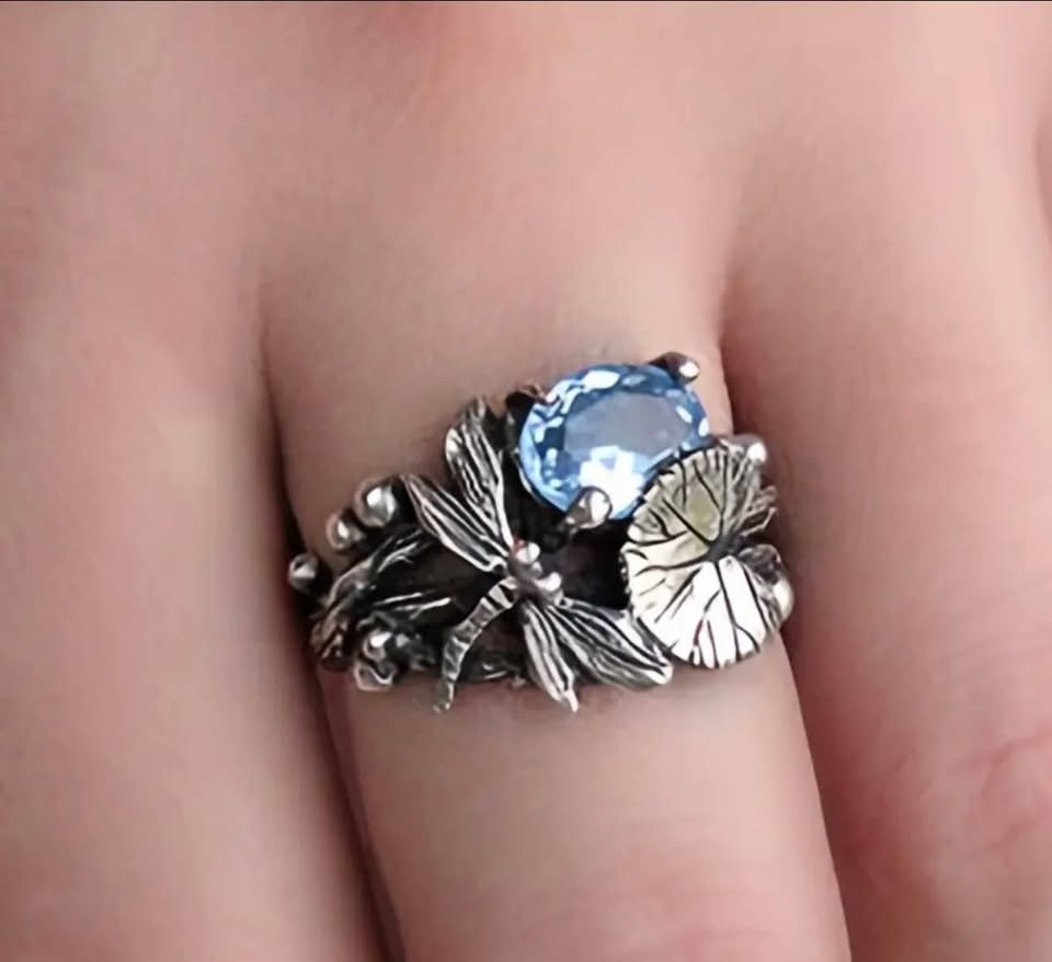 Fashion Creative Dragonfly Lotus Ring, Retro Silvery, Size 8 - photo 3