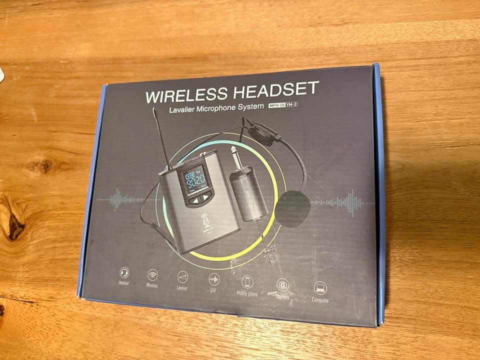 Wireless Lavalier Microphone System – Opened, Never Used (Comple