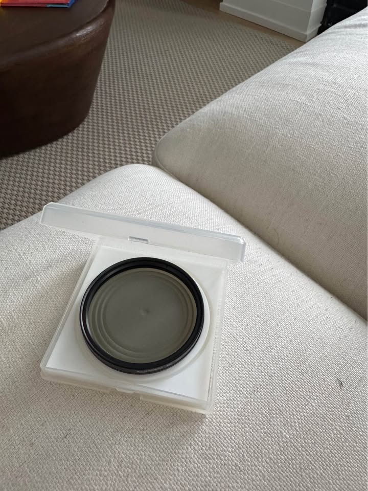 Amazon Basics 67mm Circular Polarizer Camera Lens - photo 5