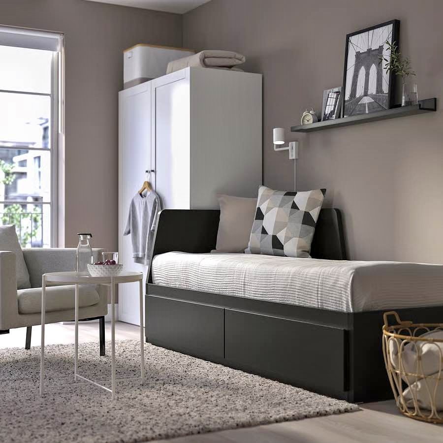 IKEA FLEKKE Daybed w/ Storage – Pull-Out Double Bed – Great Cond
