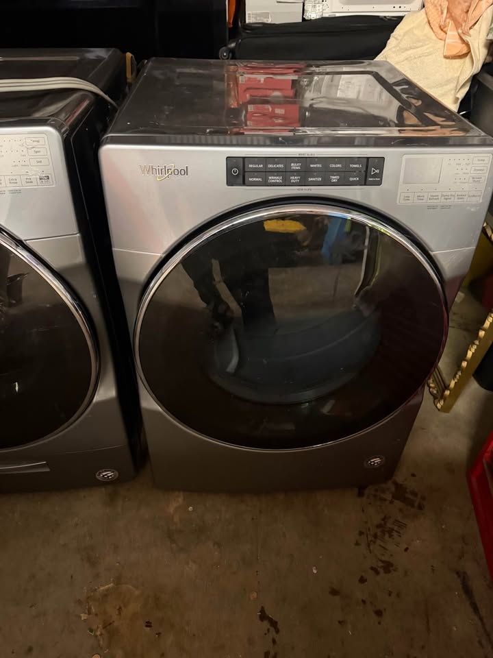Whirlpool Washer & Dryer Set - WFW8620HC / WED8620HC - photo 3