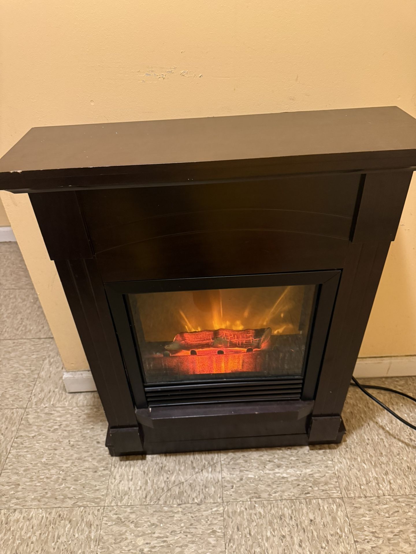 Electric Fireplace - photo 2
