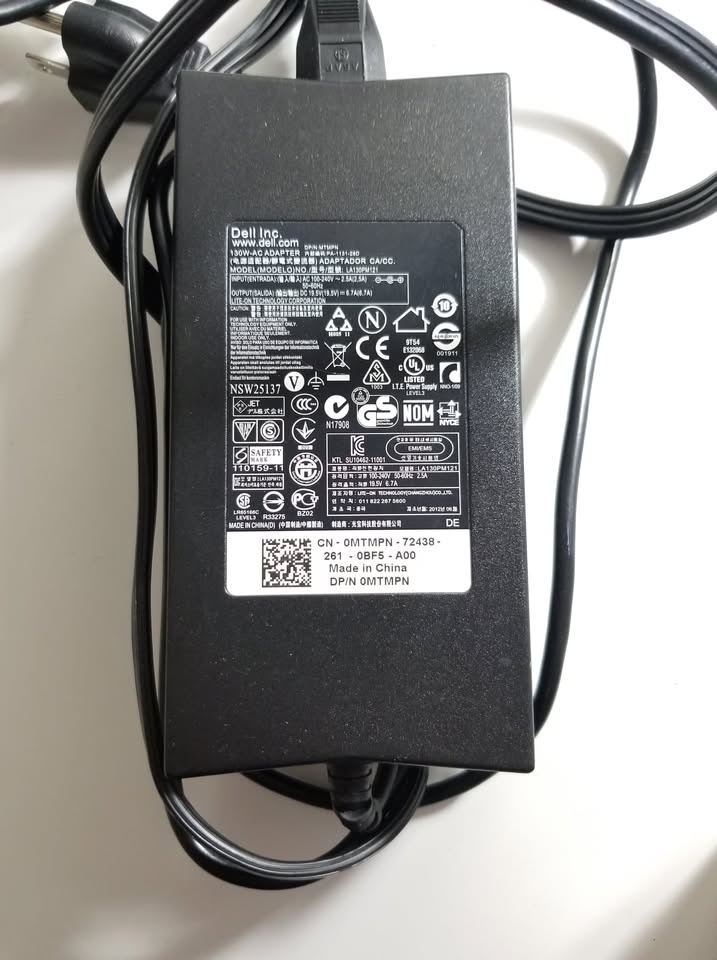Dell 130W PA-4E Laptop Power Adapter + Cord - photo 2