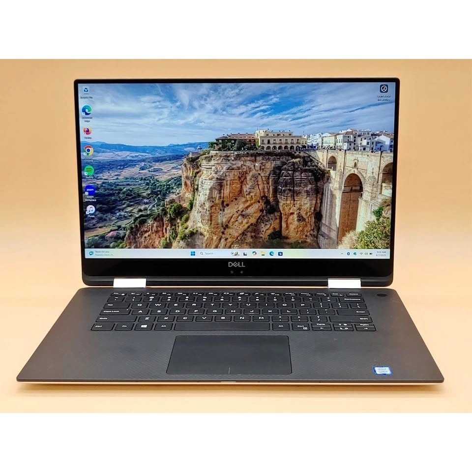 Dell XPS 15 9575 2-in-1 Laptop - i5-8305G, 8GB RAM, 512GB SSD, T