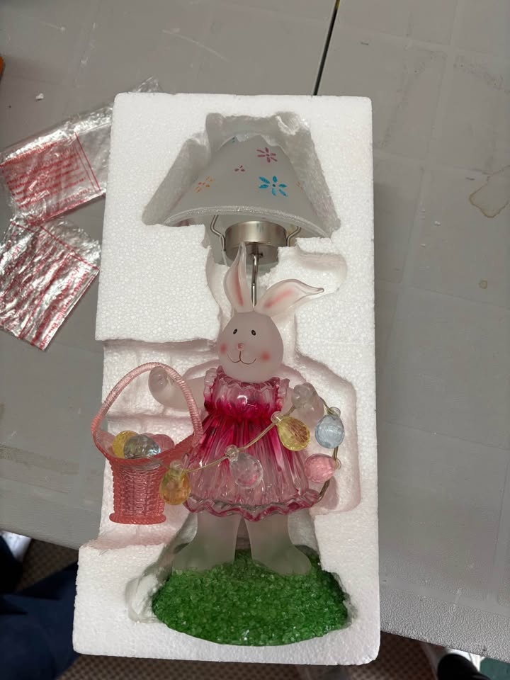 Easter Bunny Tea Light Lamp - photo 3