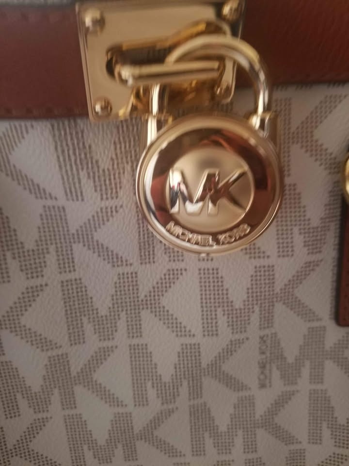 Michael Kors Handbag - photo 2