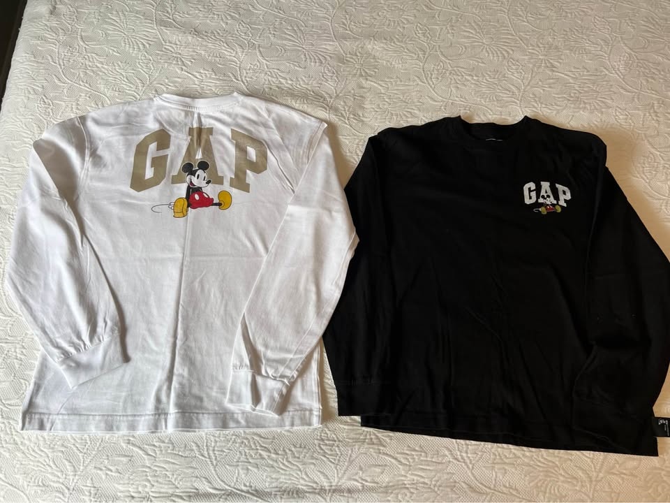Gap Mickey Mouse Long Sleeve Tops - photo 5