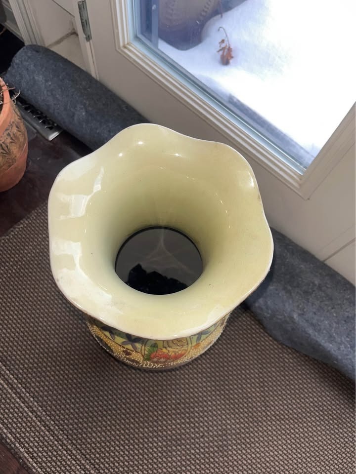 Hand Painted Antique Floor Vase - 22 Inches - photo 4