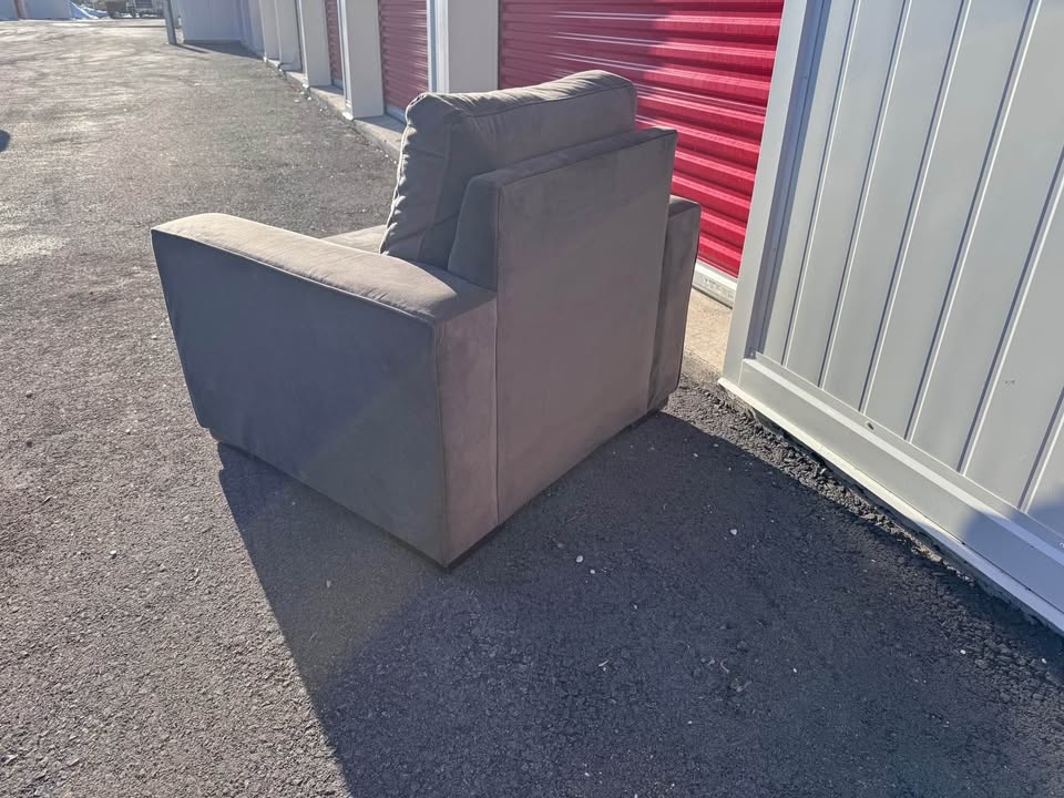 3 Piece Sofa, Loveseat & Chair Set DELIVERY AVAILABLE - photo 4